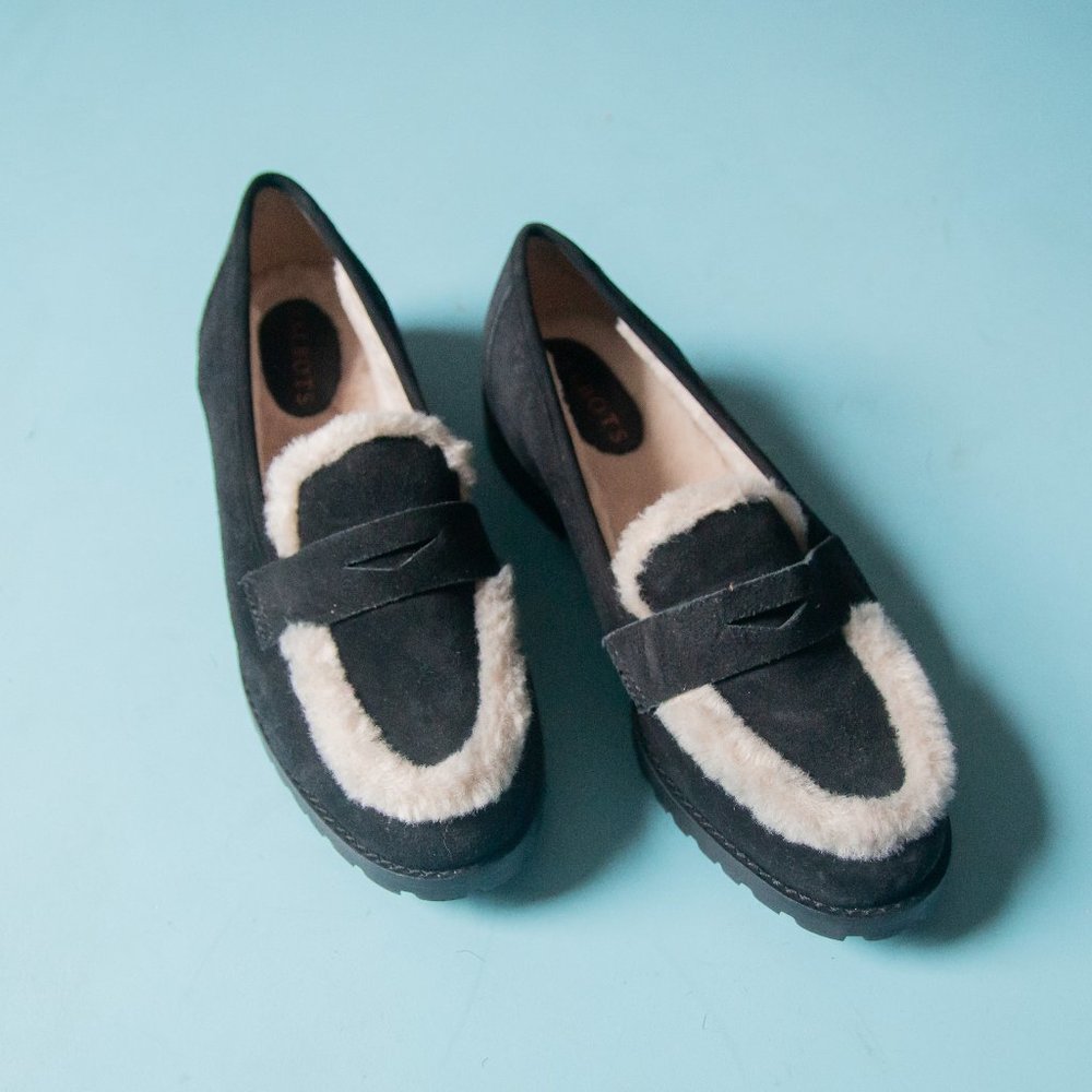 LIKE NEW Talbots Cassidy Black SuedeSherpa Lined Trim Slip On Loafers Sz 8.5